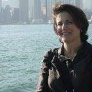 Meet your Posher, Valorie